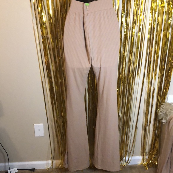 NWT Tan Lace Front flared pants - Picture 4 of 5